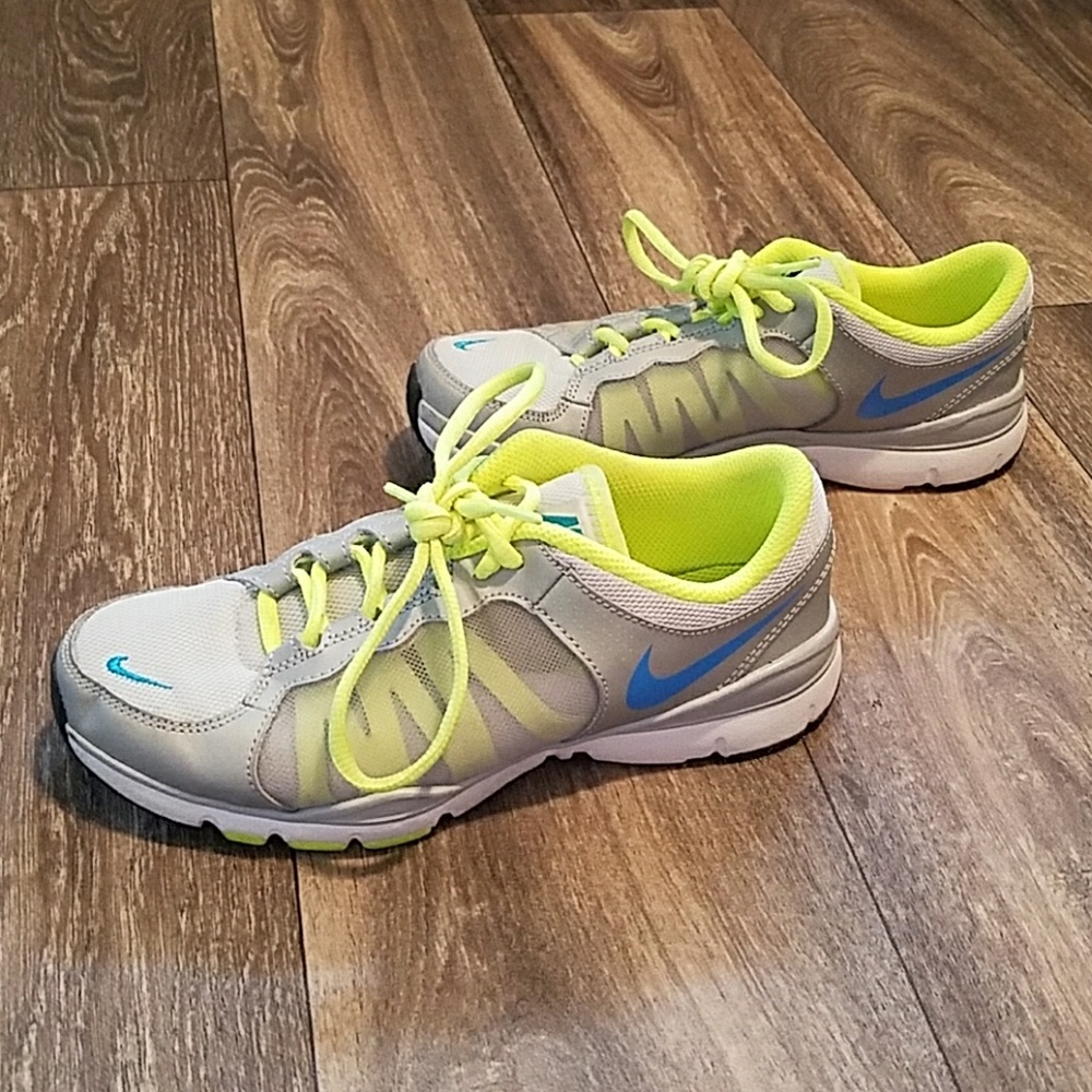 Nike Training Flex TR2 shoes